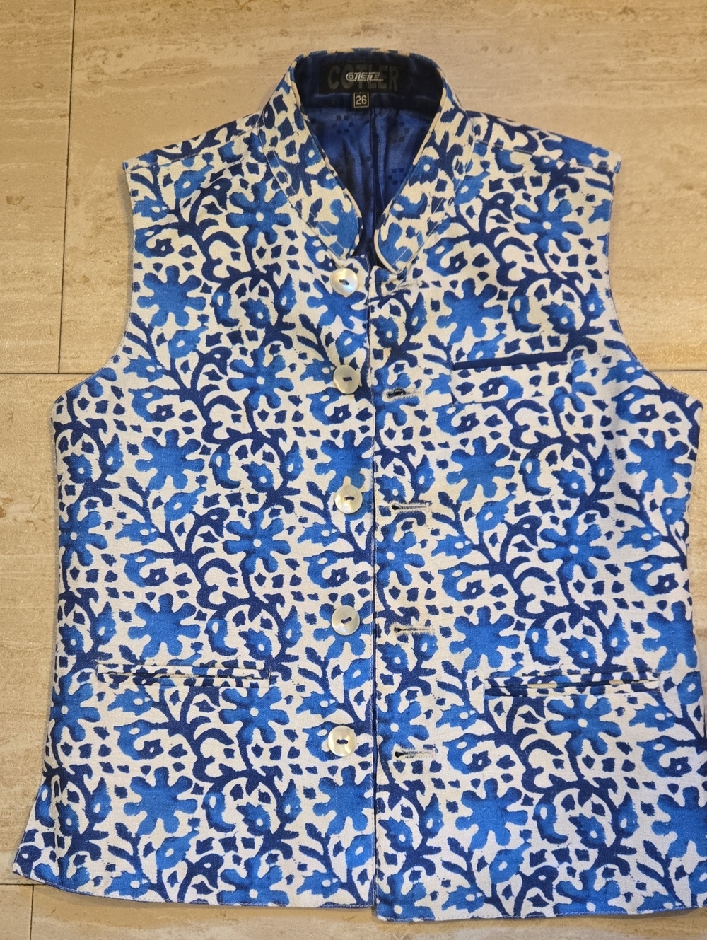 Cotler Vintage Multi-Color Design Print Button Down Vest